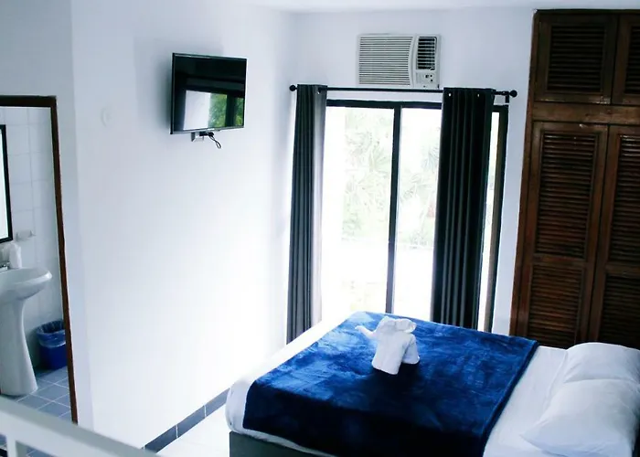 Hotel Pal